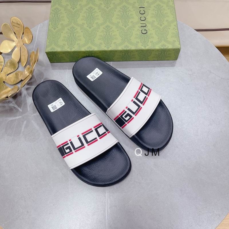 Gucci Men's Slippers 85